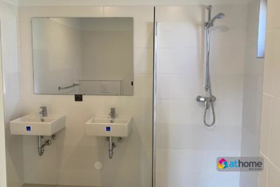 Moderne beneden Woning te Huur op Centraal Gelegen Locatie-10-398x266