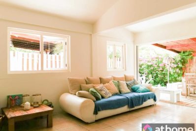 en-Leuke-Woning-in-het-veilige-Villapark-Zuurzak-te-Huur-98538-2