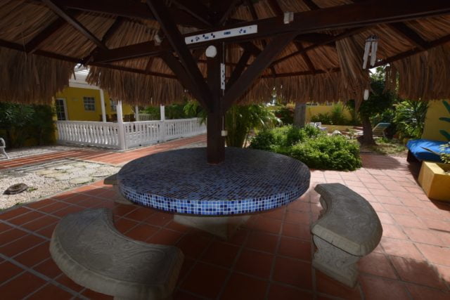 en-Mooie-tropische-Bungalow-te-Santa-Catharina-Curacao-te-Huur-67340-12