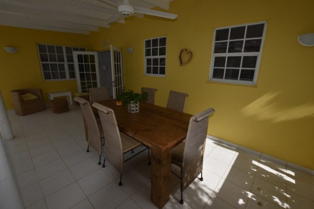 en-Mooie-tropische-Bungalow-te-Santa-Catharina-Curacao-te-Huur-67340-16