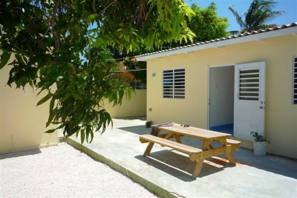 en-Te-huur-studentenwoning-op-Curacao-in-Punda-22391-5