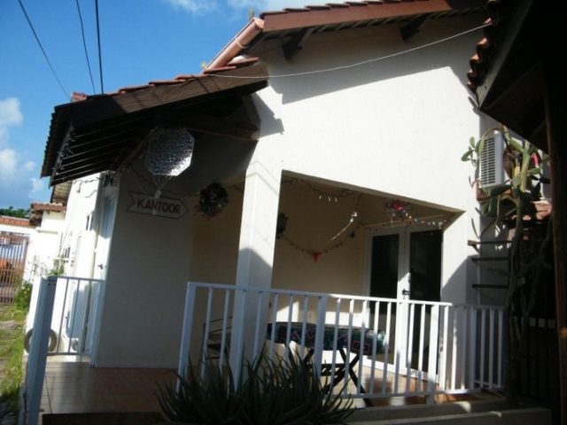 22913-en-Te-koop-bar-dancing-en-restaurant-op-de-Santa-Rosa-weg-te-Curacao-2