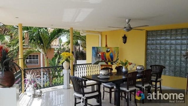 Prachtige-Villa-op-Hoekperceel-met-geweldig-Uitzicht-in-Bottelier-te-Koop-112664-nl-16