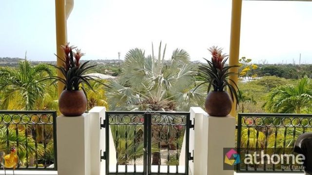 Prachtige-Villa-op-Hoekperceel-met-geweldig-Uitzicht-in-Bottelier-te-Koop-112664-nl-19