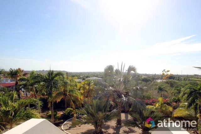 Prachtige-Villa-op-Hoekperceel-met-geweldig-Uitzicht-in-Bottelier-te-Koop-112664-nl-33