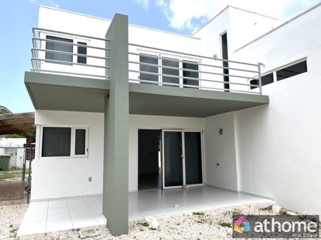 114657-Moderne-Villa-met-Prachtig-Uitzicht-in-Vista-Royal-Te-Huur-19