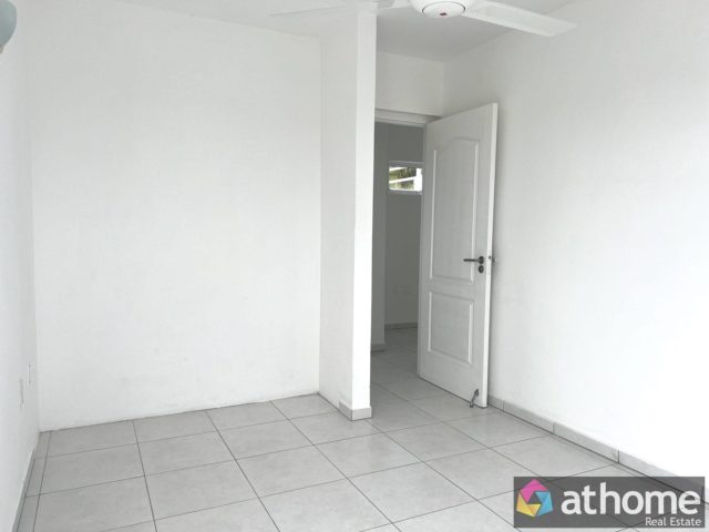 114657-Moderne-Villa-met-Prachtig-Uitzicht-in-Vista-Royal-Te-Huur-5