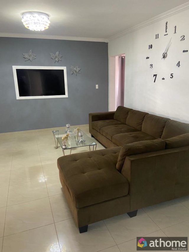 115059-Ruime-Woning-Met-Appartement-Sint-Michiels-Te-Koop-9