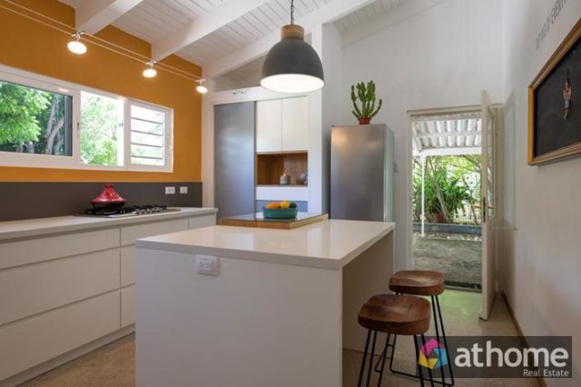 115077-Sfeervolle-Vrijstaande-Woning-in-St.-Catharina-te-Huur-6