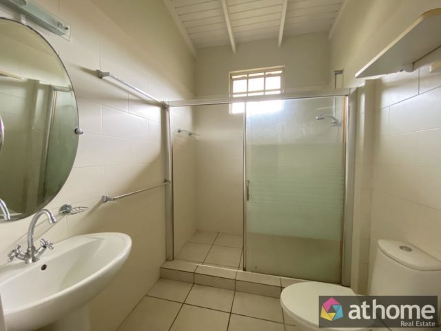 115348-Nette-Verdiepingswoning-in-Julianadorp-te-Huur-21