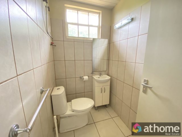 115348-Nette-Verdiepingswoning-in-Julianadorp-te-Huur-9