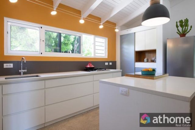 31a57287-901d-45ec-ac82-47a7e4c5329e