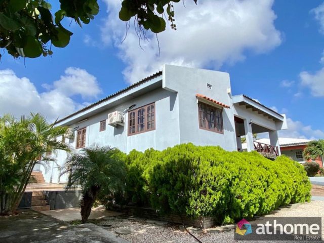 8e0f3cdc-04bd-4b41-b8da-0182d880906f