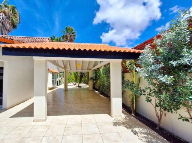 Leuke Woning op Resort in Jan Thiel te Huur