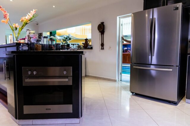 Luxe Exotische Villa met Inpandig Zwembad te Koop in Soto 14.-2048x1366