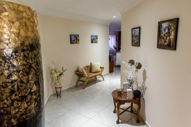 Luxe Exotische Villa met Inpandig Zwembad te Koop in Soto 8.-2048x1366