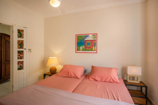 377A1125.Luxe Gemeubileerd Appartement te Otrobanda