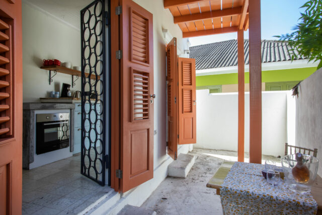 377A1163.Luxe Gemeubileerd Appartement te Otrobanda