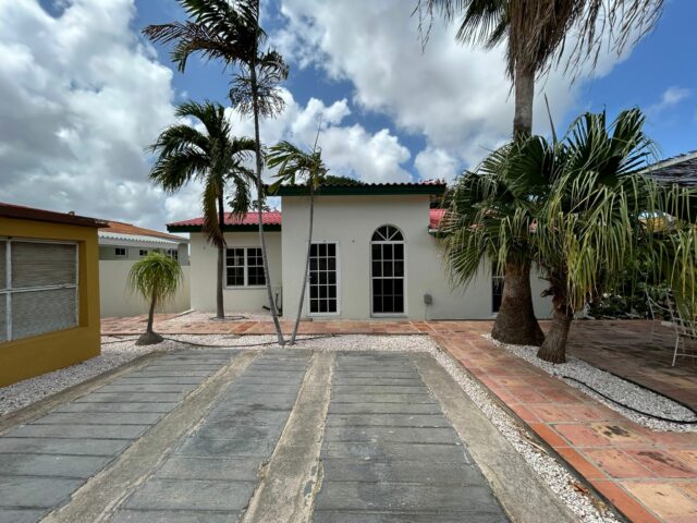 Nette woning gelegen in Lagunisol resort te Huur00021