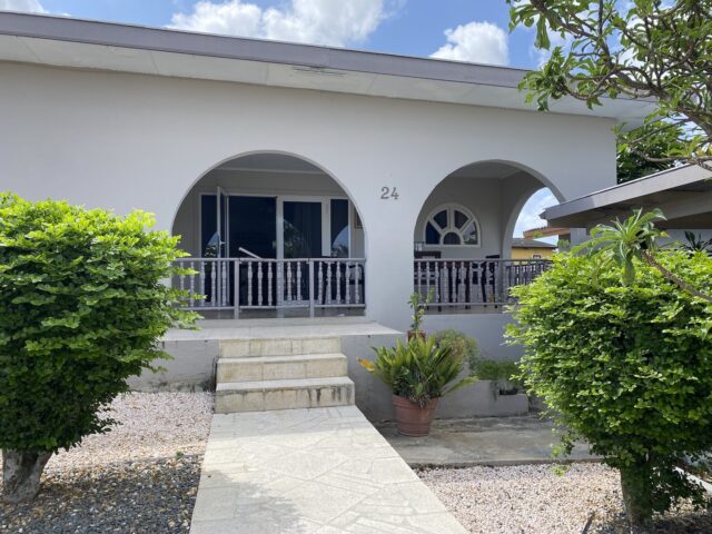 Nette woning met appartement te Muizenberg5