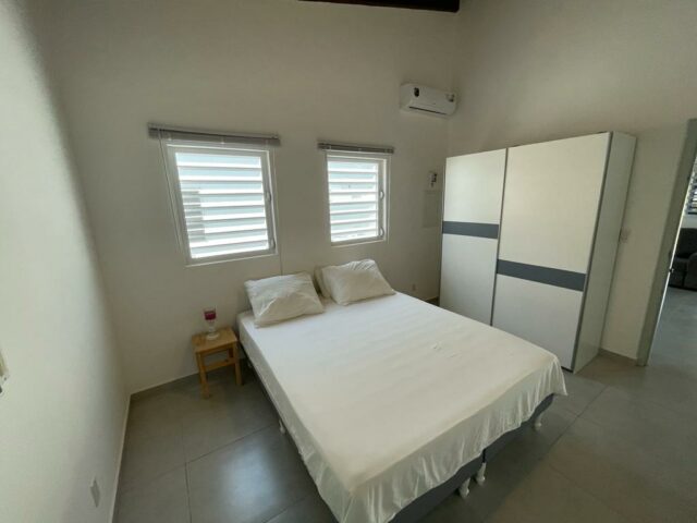 Modern appartement met zwembad te huur Jan Thiel-12