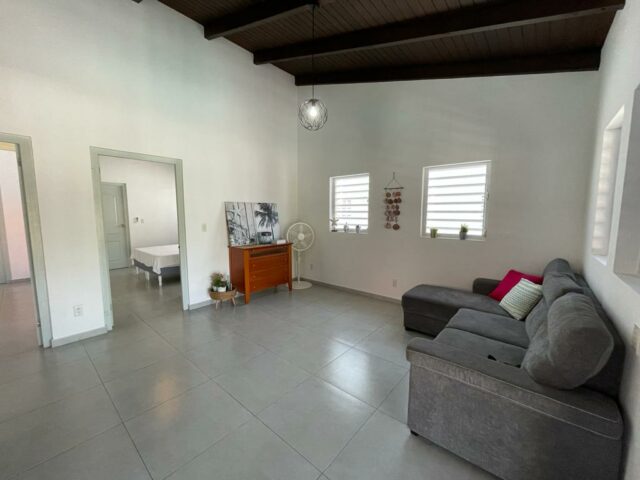 Modern appartement met zwembad te huur Jan Thiel-7