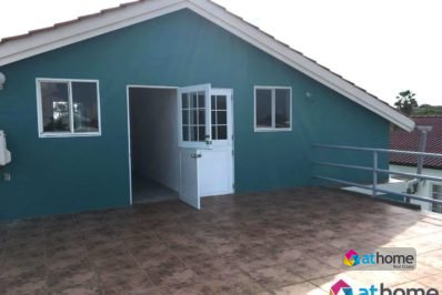 Ruime-Woning-in-het-Centraal-Gelegen-Salinja-te-Koop-20-398x266