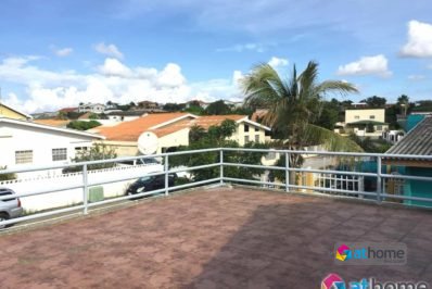 Ruime-Woning-in-het-Centraal-Gelegen-Salinja-te-Koop