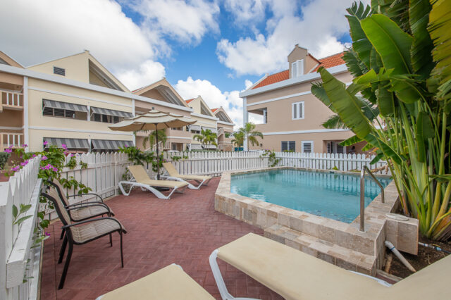 Royaal Penthouse in Otrobanda te Koop_010-1