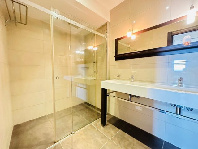 34015e15-a551-4f3d-a7ad-5980aada4642