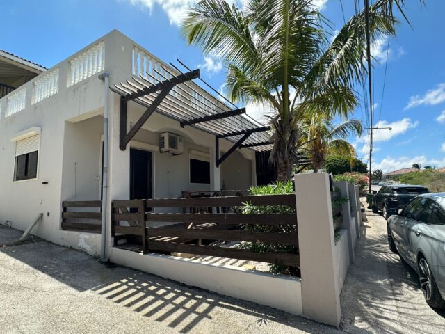 e15a56b6-d3f6-42fb-96b5-6924d639cd79