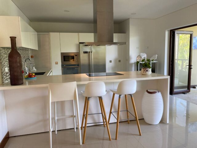 Fantastisch Modern Gemeubileerd Appartement te Huur 9