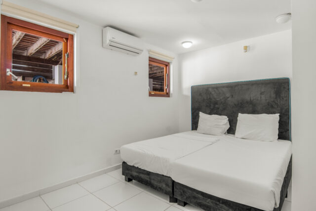 Luxe Villa met Zwembad en Appartement op Vista Royal te Koop IMG_0719