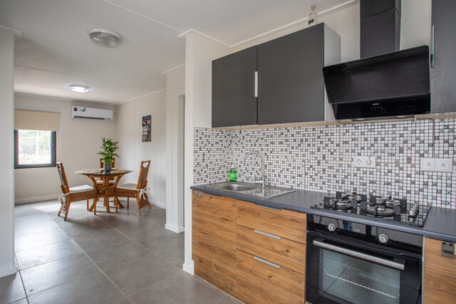 Twee percelen met een Bedrijfswoning:kantoor aan de Weg naar Westpunt te Koop13