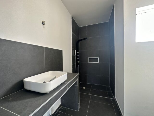 Luxe Villa in Curasol te Koop - Badkamer (2)