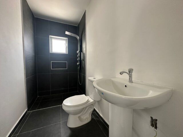 Luxe Villa in Curasol te Koop - Badkamer