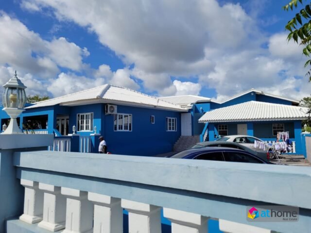 Ruim Appartement in Santa Rosa te Huur