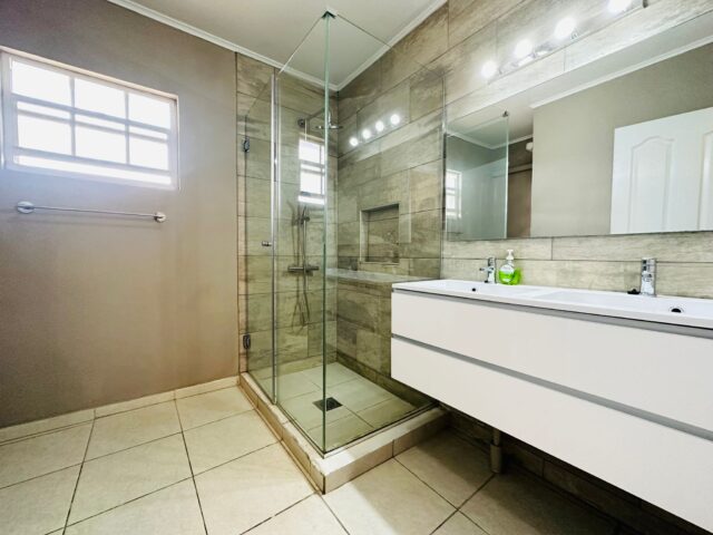 Ruime Woning Juliana Residence te Koop 22