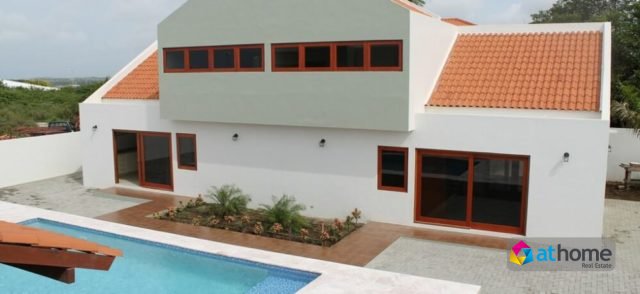 Mooi Semi Gemeubileerd Appartement te Huur Sunset Heights Foto 2