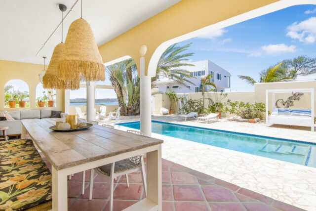 Luxe Ibiza Villa met Appartement en Zwembad te Jan Sofat te Koop2248