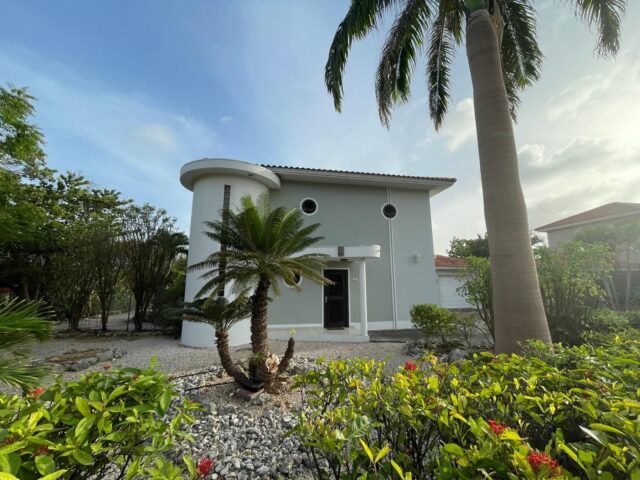 Exclusieve Villa met Zwembad op Coral Estate te Koop17