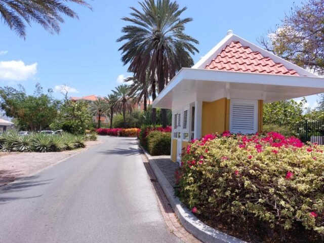 Gemeubileerd Appartement op Piscadera Bay Resort te Huur2