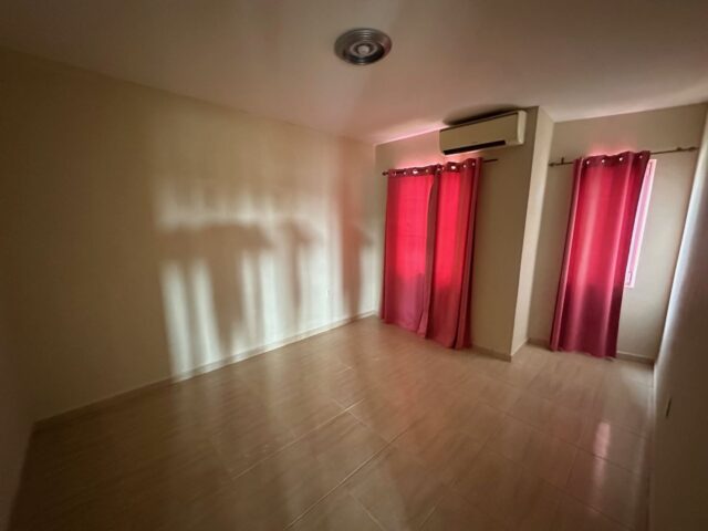 Ruime Villa in Brakkeput Abou met Prachtig Uitzicht te Huur (32)