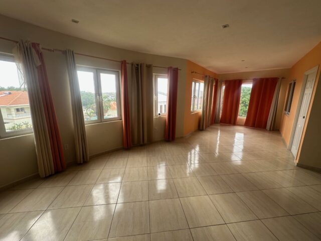 Ruime Villa in Brakkeput Abou met Prachtig Uitzicht te Huur (33)