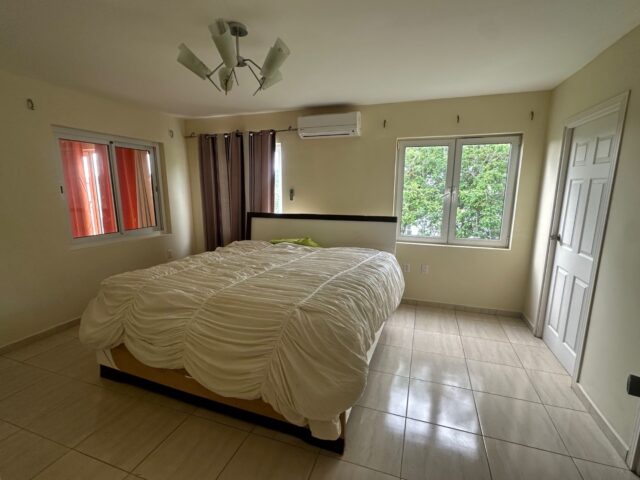 Ruime Villa in Brakkeput Abou met Prachtig Uitzicht te Huur (35)