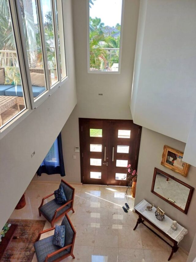 Luxe villa met Privé Zwembad in Vista Royal te Koop (33)