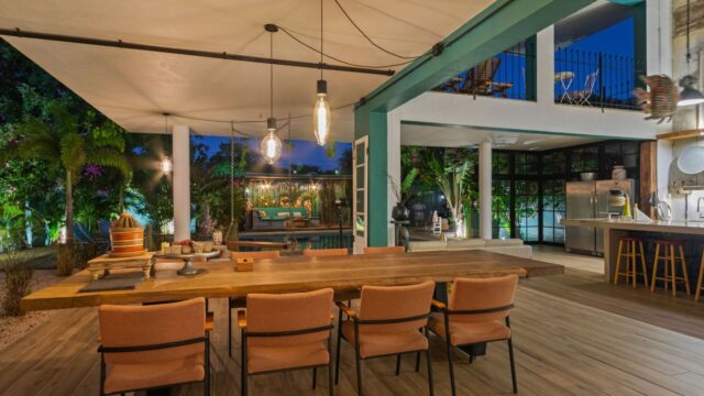 Open Woonconcept Villa met Privé Zwembad in Penstraat Te Koop (10)