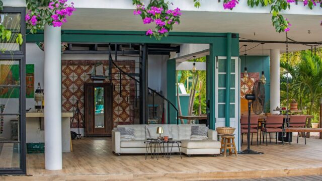 Open Woonconcept Villa met Privé Zwembad in Penstraat Te Koop (5)