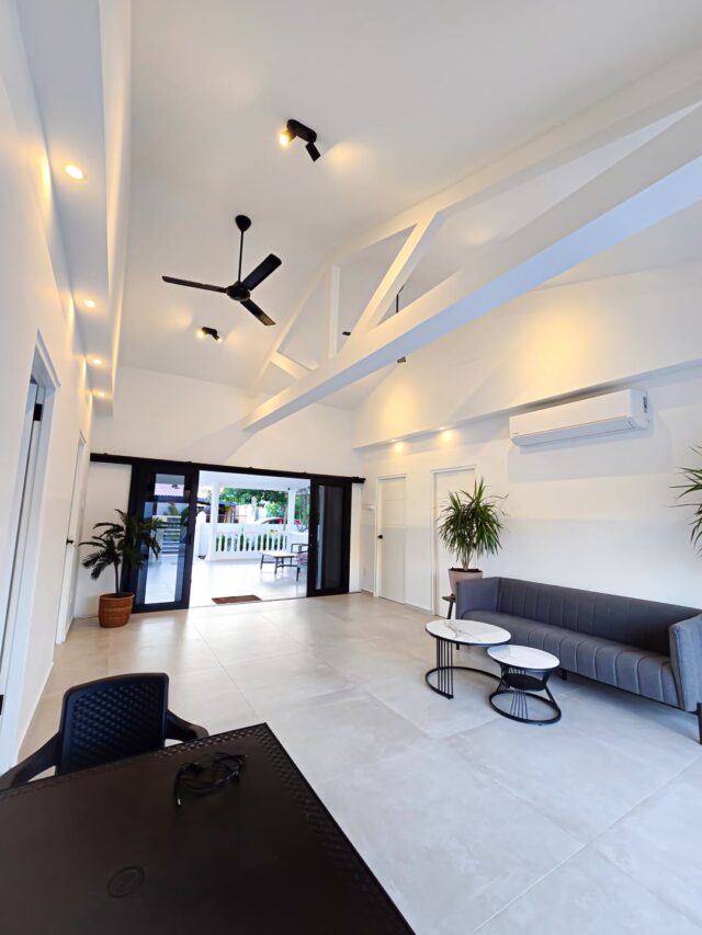 Prachtige Woning om de Hoek van Marie Pompoen Beach Boulevard te Huur (20)