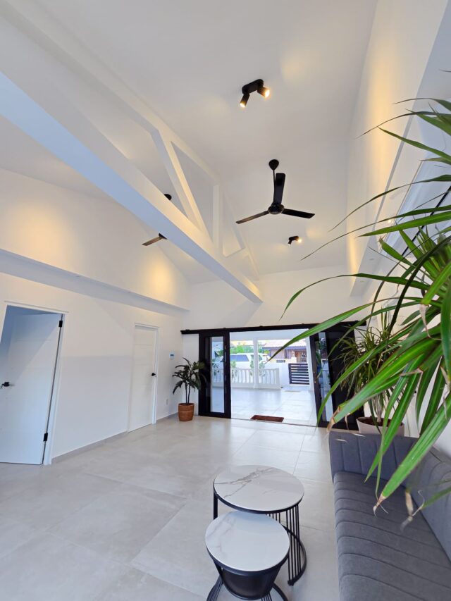 Prachtige Woning om de Hoek van Marie Pompoen Beach Boulevard te Huur (23)